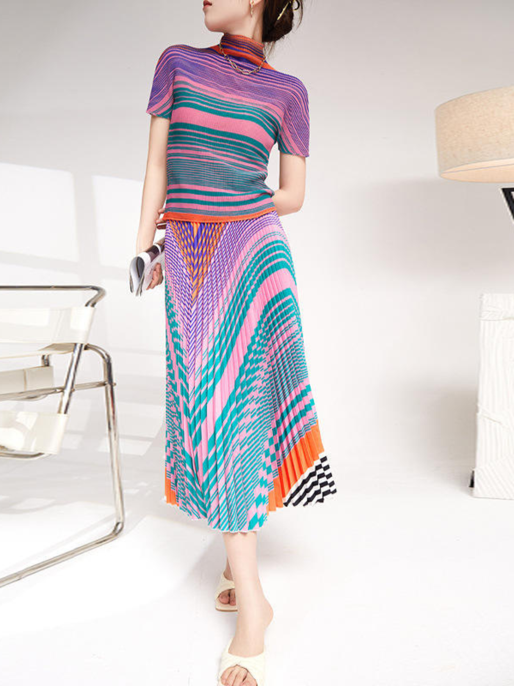 A model wearing the Tropicana Skirt.