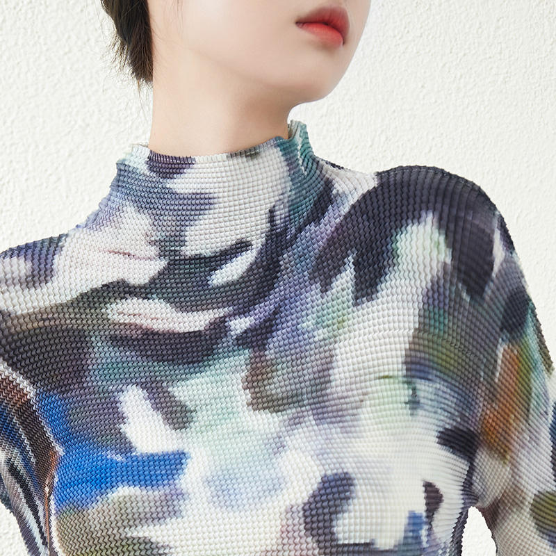 A model wearing the Picasso Top.